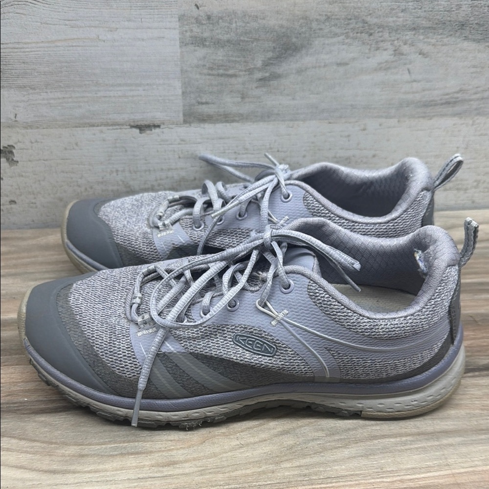 Keen Footwear Athletic Hiking Women's Shoes Size 7 1019361 Gray